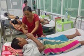 Bàng hoàng giây phút căn nhà đổ sập bất ngờ Bàng hoàng giây phút căn nhà đổ sập bất ngờ