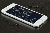 Làm gì khi smartphone rơi xuống nước? Làm gì khi smartphone rơi xuống nước?