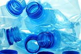 Mối nguy hiểm khi tái sử dụng chai nhựa Mối nguy hiểm khi tái sử dụng chai nhựa