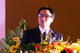 Phó Thủ tướng Vũ Đức Đam: "Để người Việt Nam được hưởng dịch vụ y tế tốt nhất..." Phó Thủ tướng Vũ Đức Đam: "Để người Việt Nam được hưởng dịch vụ y tế tốt nhất..."