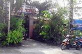 Thi thể cô gái phân hủy trong phòng trọ Thi thể cô gái phân hủy trong phòng trọ