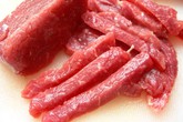Sai lầm khi ăn thịt bò nhiều người mắc phải Sai lầm khi ăn thịt bò nhiều người mắc phải