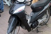Đưa người bị tai nạn đi cấp cứu rồi trộm luôn xe máy Đưa người bị tai nạn đi cấp cứu rồi trộm luôn xe máy