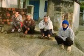 Truân chuyên những phận đời bám trụ trên “hòn đảo của người già” Truân chuyên những phận đời bám trụ trên “hòn đảo của người già”