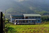Đường đến trường của học sinh PaKô, Vân Kiều đã bớt gập ghềnh Đường đến trường của học sinh PaKô, Vân Kiều đã bớt gập ghềnh