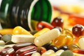 Nguy cơ mắc ung thư, bệnh tim do lạm dụng vitamin Nguy cơ mắc ung thư, bệnh tim do lạm dụng vitamin