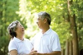 Khi cha mẹ già có… người yêu Khi cha mẹ già có… người yêu