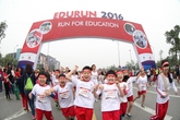 Giải chạy Edurun 2016: Hơn 10.000 người góp quỹ xây trường cho học sinh nghèo Quảng Trị Giải chạy Edurun 2016: Hơn 10.000 người góp quỹ xây trường cho học sinh nghèo Quảng Trị