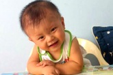 Cậu bé bị đâm xuyên não khỏe mạnh đón thôi nôi Cậu bé bị đâm xuyên não khỏe mạnh đón thôi nôi