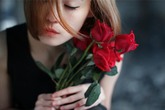“Em không có lỗi, chỉ là chồng chị đã hết hạn sử dụng mà thôi!” “Em không có lỗi, chỉ là chồng chị đã hết hạn sử dụng mà thôi!”