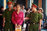 Hoa hậu Quý bà lừa đảo hầu tòa Hoa hậu Quý bà lừa đảo hầu tòa