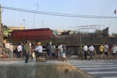 Ôtô đâm chết người phụ nữ ở trong nhà Ôtô đâm chết người phụ nữ ở trong nhà