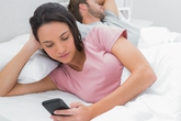 Mùa hè, phụ nữ muốn ngoại tình nhiều hơn nam giới Mùa hè, phụ nữ muốn ngoại tình nhiều hơn nam giới