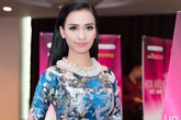 Ái Phương biến hoá 4 phong cách với hàng hiệu Ái Phương biến hoá 4 phong cách với hàng hiệu