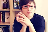Vụ Minh Béo: 'Xấu hổ khi cộng đồng nghệ sĩ có kẻ như vậy' Vụ Minh Béo: 'Xấu hổ khi cộng đồng nghệ sĩ có kẻ như vậy'