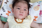 Yêu thương chính là điều kỳ diệu giúp bé gái 14 tháng nặng 3,5kg thay da đổi thịt như thế này! Yêu thương chính là điều kỳ diệu giúp bé gái 14 tháng nặng 3,5kg thay da đổi thịt như thế này!