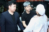 Đàm Vĩnh Hưng, Quang Lê đến viếng bố Hồng Ngọc Đàm Vĩnh Hưng, Quang Lê đến viếng bố Hồng Ngọc