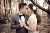 Chân dài Mai Hồng Nhung cưới chồng hơn 15 tuổi Chân dài Mai Hồng Nhung cưới chồng hơn 15 tuổi