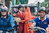 Màn rước dâu độc đáo bằng dàn xe 67 tại Tây Ninh Màn rước dâu độc đáo bằng dàn xe 67 tại Tây Ninh