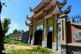 Nhà thờ Tổ của Hoài Linh đã dừng thi công Nhà thờ Tổ của Hoài Linh đã dừng thi công
