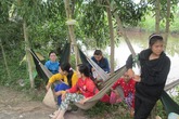 Chủ hụi ôm tiền biến mất trong đám cưới con trai Chủ hụi ôm tiền biến mất trong đám cưới con trai