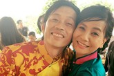 Nhà thờ Tổ của Hoài Linh chật cứng nghệ sĩ và khán giả Nhà thờ Tổ của Hoài Linh chật cứng nghệ sĩ và khán giả
