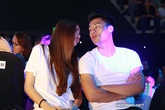 Kỳ Hân - Mạc Hồng Quân tình tứ đi xem The Remix Kỳ Hân - Mạc Hồng Quân tình tứ đi xem The Remix