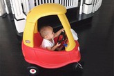 Những lần lộ diện hiếm hoi của con trai Tăng Thanh Hà Những lần lộ diện hiếm hoi của con trai Tăng Thanh Hà