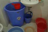 Cảnh báo nguy cơ trong ngày hè nắng nóng: Trẻ đuối nước tử vong ngay khi tập đi ở... trong nhà Cảnh báo nguy cơ trong ngày hè nắng nóng: Trẻ đuối nước tử vong ngay khi tập đi ở... trong nhà