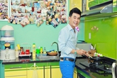 Ngôi nhà đầy ánh sáng và nước của ca sĩ Đoan Trường Ngôi nhà đầy ánh sáng và nước của ca sĩ Đoan Trường