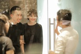 Trấn Thành - Hari Won âu yếm tình cảm trong ngày thử đồ cưới Trấn Thành - Hari Won âu yếm tình cảm trong ngày thử đồ cưới
