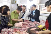 Cửa hàng không niêm yết chứng nhận an toàn thực phẩm: Sẽ cách chức trưởng ban quản lý chợ Cửa hàng không niêm yết chứng nhận an toàn thực phẩm: Sẽ cách chức trưởng ban quản lý chợ
