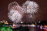 Những điểm bắn pháo hoa đêm giao thừa đón năm mới 2016 ở Hà Nội và Sài Gòn Những điểm bắn pháo hoa đêm giao thừa đón năm mới 2016 ở Hà Nội và Sài Gòn