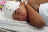 Xót xa cậu bé bị động kinh mồ côi cha, chị bị tai nạn giao thông Xót xa cậu bé bị động kinh mồ côi cha, chị bị tai nạn giao thông