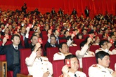 Bế mạc Đại hội đại biểu toàn quốc lần thứ XII của Đảng: Đẩy mạnh toàn diện công cuộc đổi mới Bế mạc Đại hội đại biểu toàn quốc lần thứ XII của Đảng: Đẩy mạnh toàn diện công cuộc đổi mới