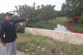 Lạ kỳ chuyện hơn 600 người ký tên “đòi” nắn lại... sông Lạ kỳ chuyện hơn 600 người ký tên “đòi” nắn lại... sông