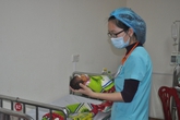 Chuyện bi hài ghi bên... bàn đẻ Chuyện bi hài ghi bên... bàn đẻ