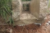 Huyện Định Hóa, Thái Nguyên: Công trình đập tràn vừa xây xong đã xuống cấp Huyện Định Hóa, Thái Nguyên: Công trình đập tràn vừa xây xong đã xuống cấp