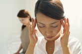 Đau buốt vùng trán, hoa mắt chóng mặt có phải bệnh tiền đình? Đau buốt vùng trán, hoa mắt chóng mặt có phải bệnh tiền đình?