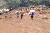 Thâm nhập cung đường buôn lậu nơi biên giới Việt - Trung (3): Chiêu thức lợi dụng chính sách miễn thuế để buôn lậu Thâm nhập cung đường buôn lậu nơi biên giới Việt - Trung (3): Chiêu thức lợi dụng chính sách miễn thuế để buôn lậu