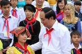 Tháng hành động Vì trẻ em 2016: Nỗ lực phi thường của trẻ nghèo hiếu học Tháng hành động Vì trẻ em 2016: Nỗ lực phi thường của trẻ nghèo hiếu học