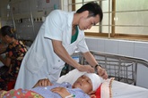 Phía sau ca mổ “đặc biệt” cứu sống sản phụ bị dao đâm xuyên hộp sọ Phía sau ca mổ “đặc biệt” cứu sống sản phụ bị dao đâm xuyên hộp sọ