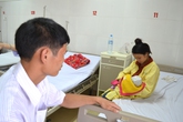 Nước mắt cuộc đời cặp vợ chồng có 2 con viêm tủy xương Nước mắt cuộc đời cặp vợ chồng có 2 con viêm tủy xương