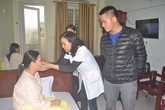 Chuyện chưa kể về ca mổ hy hữu cứu sống sản phụ tại nhà Chuyện chưa kể về ca mổ hy hữu cứu sống sản phụ tại nhà