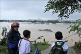 Hỗ trợ đối tượng bị ảnh hưởng sự cố môi trường và lũ lụt: Quảng Bình miễn, giảm học phí cho học sinh, sinh viên Hỗ trợ đối tượng bị ảnh hưởng sự cố môi trường và lũ lụt: Quảng Bình miễn, giảm học phí cho học sinh, sinh viên