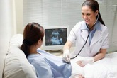 Ca nghi bị chứng đầu nhỏ ở Đắk Lắk: Người mẹ từng bị sốt và phát ban Ca nghi bị chứng đầu nhỏ ở Đắk Lắk: Người mẹ từng bị sốt và phát ban