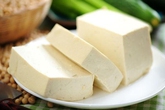 Bệnh tiềm ẩn nếu bạn ăn quá nhiều đậu phụ Bệnh tiềm ẩn nếu bạn ăn quá nhiều đậu phụ