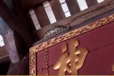 Hãi hùng nhìn con trăn "mắc võng" trên ngôi đền ở Nam Định Hãi hùng nhìn con trăn "mắc võng" trên ngôi đền ở Nam Định
