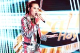 Hot girl của Sing My Song khiến Đức Trí nhớ Hồ Ngọc Hà Hot girl của Sing My Song khiến Đức Trí nhớ Hồ Ngọc Hà
