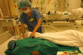 Lần đầu tiên ghép tế bào gốc chữa rối loạn thần kinh ruột Lần đầu tiên ghép tế bào gốc chữa rối loạn thần kinh ruột